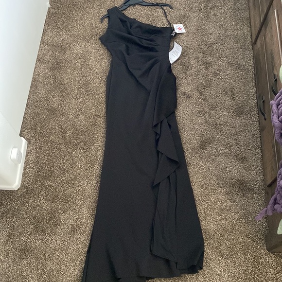 XSCAPE Women's Ruffled One-Shoulder Scuba Gown - Picture 3 of 5